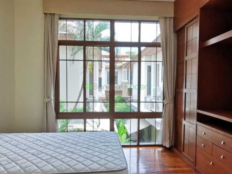 Sukhumvit-Phra Kanong, Phra Khanong, Bangkok, Thailand, 4 Bedrooms Bedrooms, ,5 BathroomsBathrooms,House,For Rent,Sukhumvit-Phra Kanong,6779