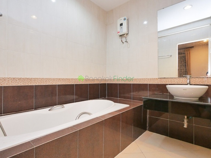 Rama3, Bangkok, Thailand, 3 Bedrooms Bedrooms, ,4 BathroomsBathrooms,House,For Sale,6791