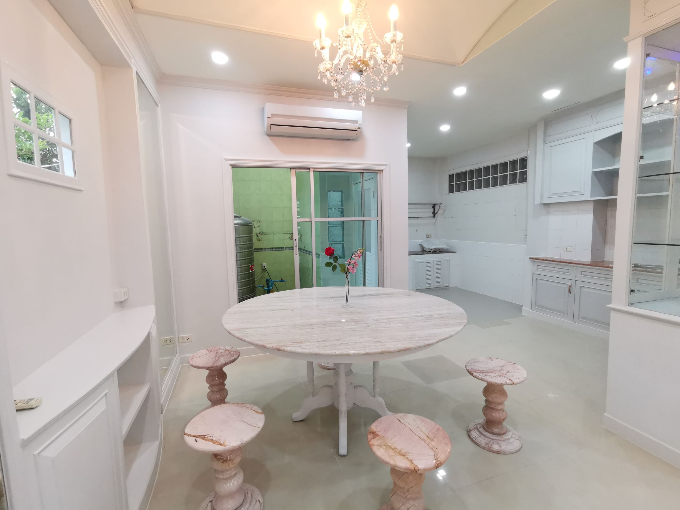 Townhouse for rent Rama3