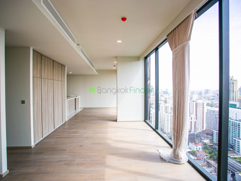 Asoke, Bangkok, Thailand, 3 Bedrooms Bedrooms, ,3 BathroomsBathrooms,Condo,For Rent,Celes Asoke,6794