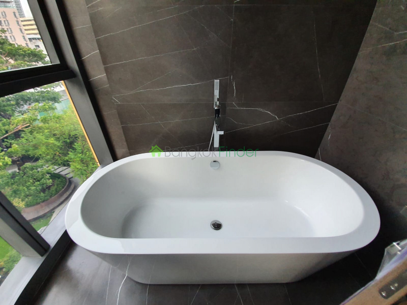 Thonglor, Bangkok, Thailand, 2 Bedrooms Bedrooms, ,2 BathroomsBathrooms,Condo,For Rent,Monument Thonglor,6803