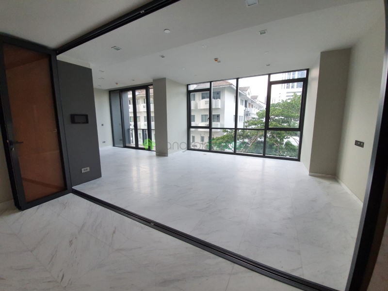Thonglor, Bangkok, Thailand, 2 Bedrooms Bedrooms, ,2 BathroomsBathrooms,Condo,For Rent,Monument Thonglor,6803