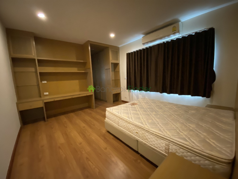 Rama 9, Bangkok, Thailand, 4 Bedrooms Bedrooms, ,4 BathroomsBathrooms,House,For Rent,6807