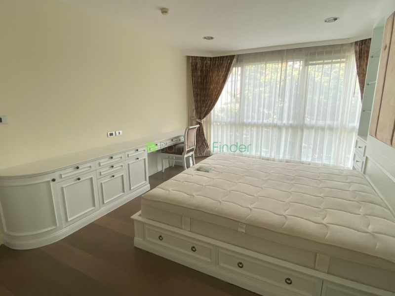 Phromphong, Bangkok, Thailand, 3 Bedrooms Bedrooms, ,3 BathroomsBathrooms,Condo,For Rent,The Crest 24,6812