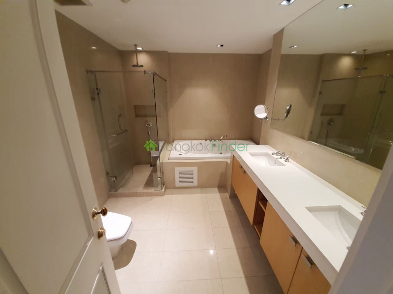 Ploenchit, Bangkok, Thailand, 3 Bedrooms Bedrooms, ,3 BathroomsBathrooms,Condo,For Rent,Athenee Residence,6830