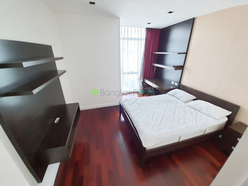 Ploenchit, Bangkok, Thailand, 3 Bedrooms Bedrooms, ,3 BathroomsBathrooms,Condo,For Rent,Athenee Residence,6830