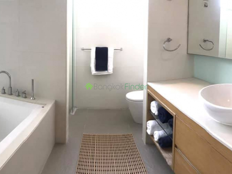Asoke, Bangkok, Thailand, 2 Bedrooms Bedrooms, ,2 BathroomsBathrooms,Condo,For Sale,Domus,6837