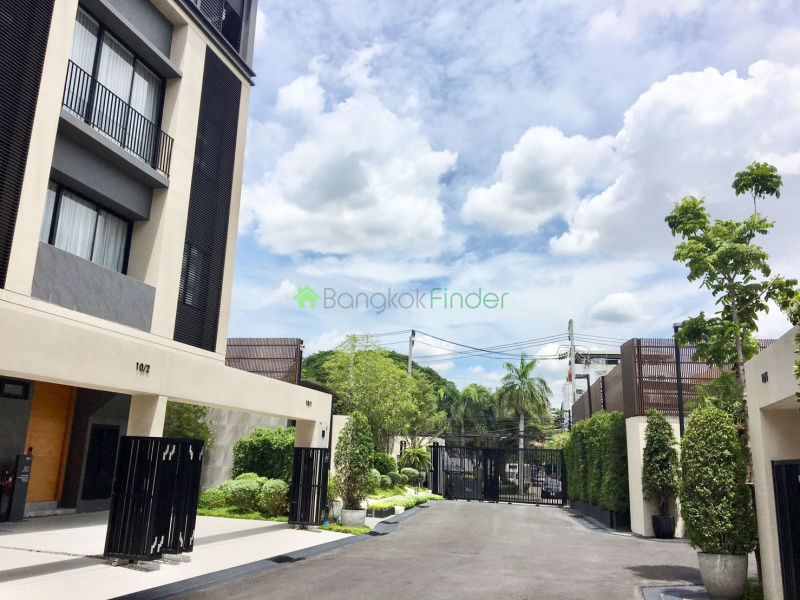 Rama 9, Bangkok, Thailand, 3 Bedrooms Bedrooms, ,2 BathroomsBathrooms,Town House,For Rent,6840