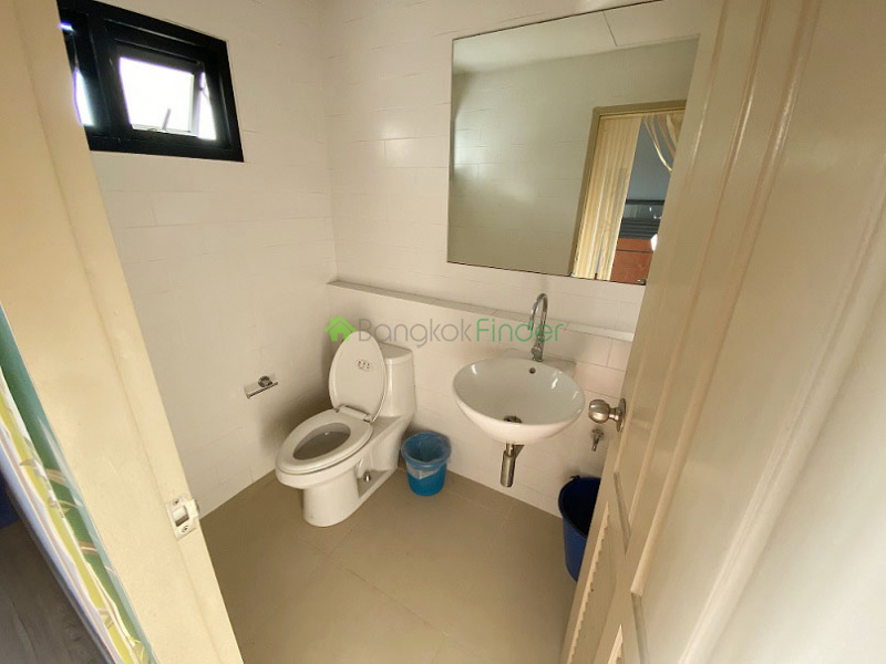 Onnut, Bangkok, Thailand, 3 Bedrooms Bedrooms, ,3 BathroomsBathrooms,Town House,For Sale,6842