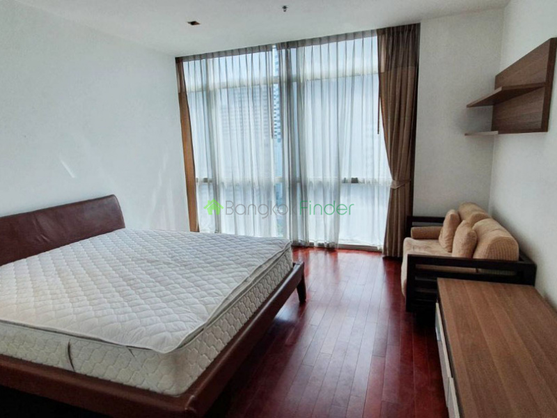 Ploenchit, Bangkok, Thailand, 3 Bedrooms Bedrooms, ,3 BathroomsBathrooms,Condo,For Rent,Athenee Residence,6858