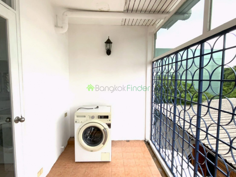 Phomphong, Bangkok, Thailand, 2 Bedrooms Bedrooms, ,2 BathroomsBathrooms,Condo,For Sale,TPJ Condominium,6859