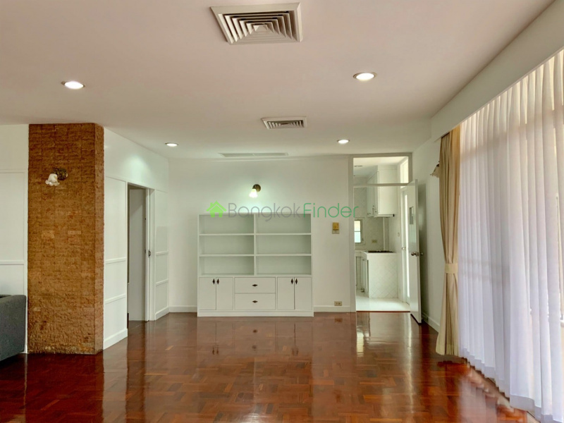 Phomphong, Bangkok, Thailand, 2 Bedrooms Bedrooms, ,2 BathroomsBathrooms,Condo,For Sale,TPJ Condominium,6859