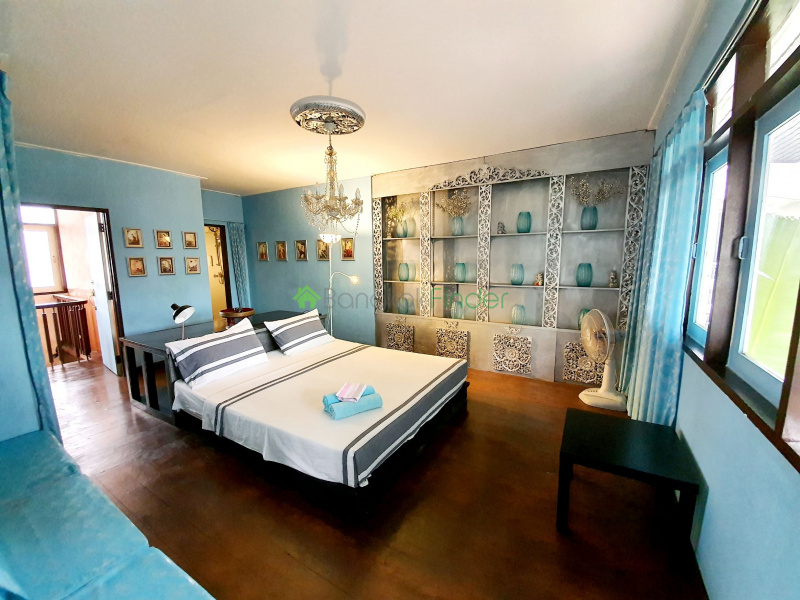 Nana, Bangkok, Thailand, 3 Bedrooms Bedrooms, ,3 BathroomsBathrooms,House,For Rent,6876