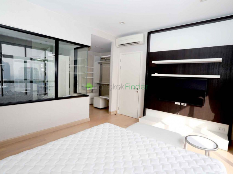 Sathon, Bangkok, Thailand, 3 Bedrooms Bedrooms, ,3 BathroomsBathrooms,Condo,For Rent,Urbano Absolute Sathon,6882