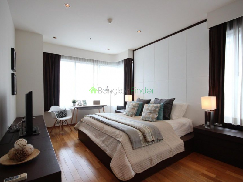 Phrompong, Bangkok, Thailand, 2 Bedrooms Bedrooms, ,2 BathroomsBathrooms,Condo,For Rent,The Emporio,6889
