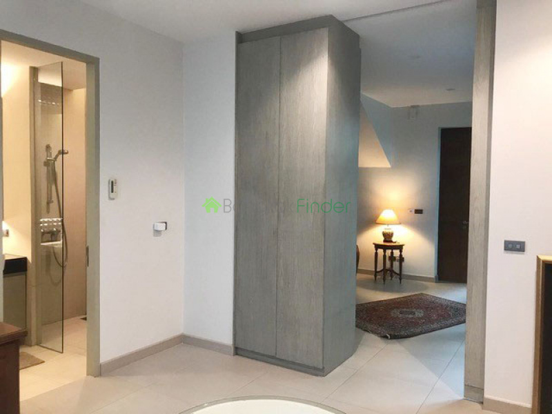 Phromphong, Bangkok, Thailand, 3 Bedrooms Bedrooms, ,3 BathroomsBathrooms,Town House,For Rent,6910