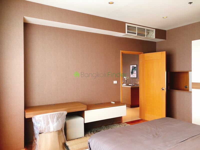 Sukhumvit, Bangkok, Thailand, 1 Bedroom Bedrooms, ,1 BathroomBathrooms,Condo,For Rent,The Emporio,6912
