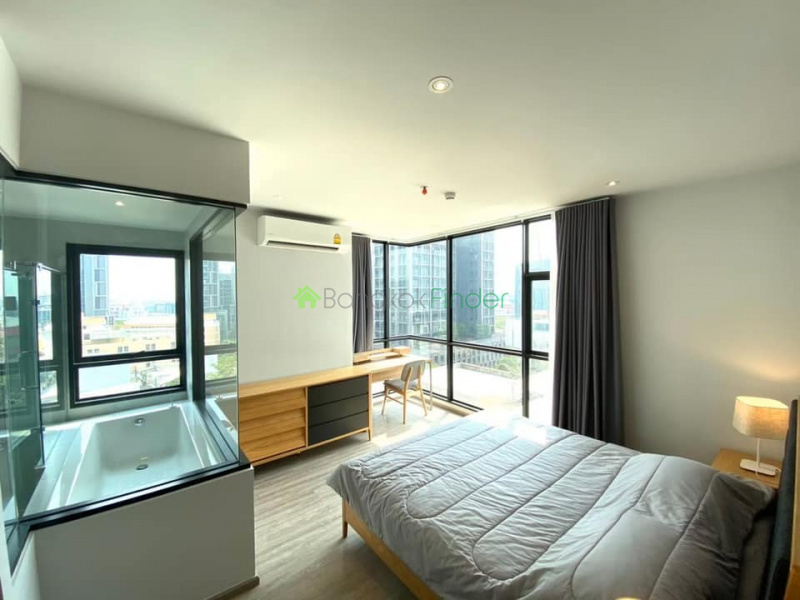 Sukhumvit 63, Bangkok, Thailand, 2 Bedrooms Bedrooms, ,2 BathroomsBathrooms,Condo,For Rent,Rhythm Ekamai,6917