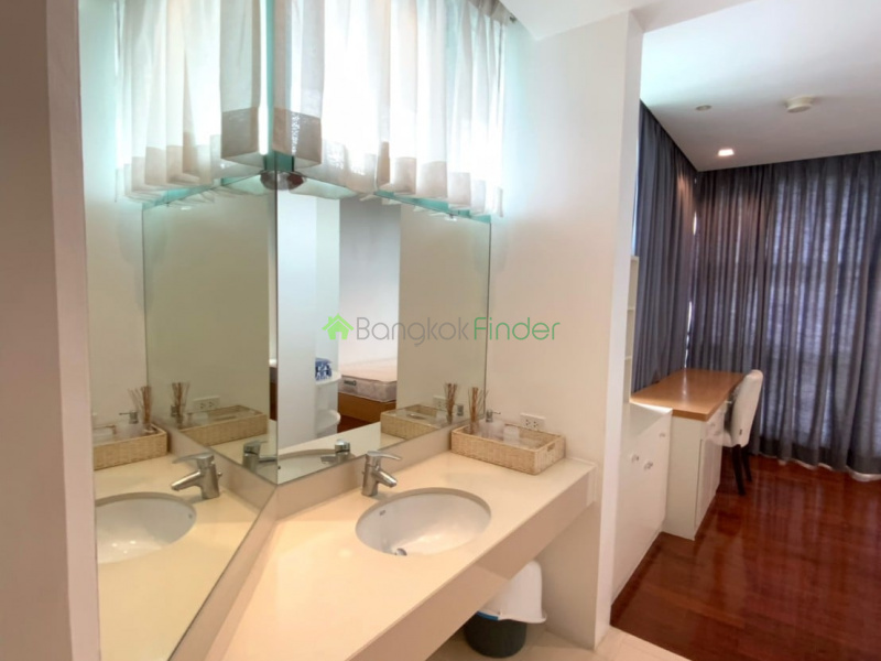 Sathorn Riverside, Bangkok, Thailand, 3 Bedrooms Bedrooms, ,3 BathroomsBathrooms,Condo,For Rent,Chatrium Condo,6918