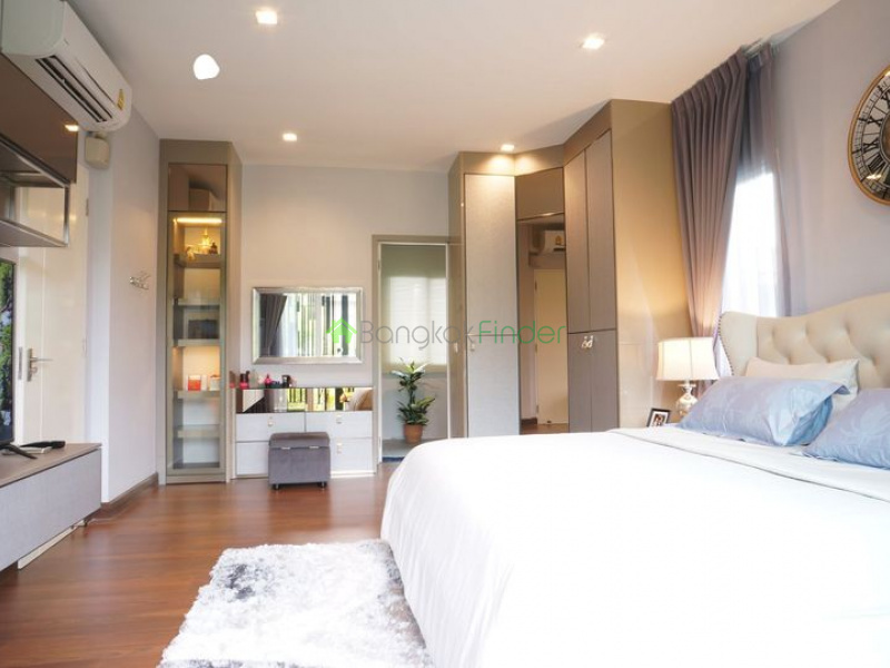 Bangna KM.7, Bangkok, Thailand, 5 Bedrooms Bedrooms, ,5 BathroomsBathrooms,House,Rented,6919