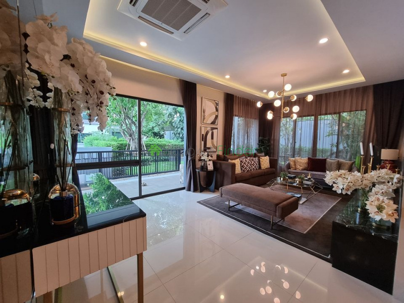 Pattanakarn, Bangkok, Thailand, 4 Bedrooms Bedrooms, ,5 BathroomsBathrooms,House,For Rent,6920
