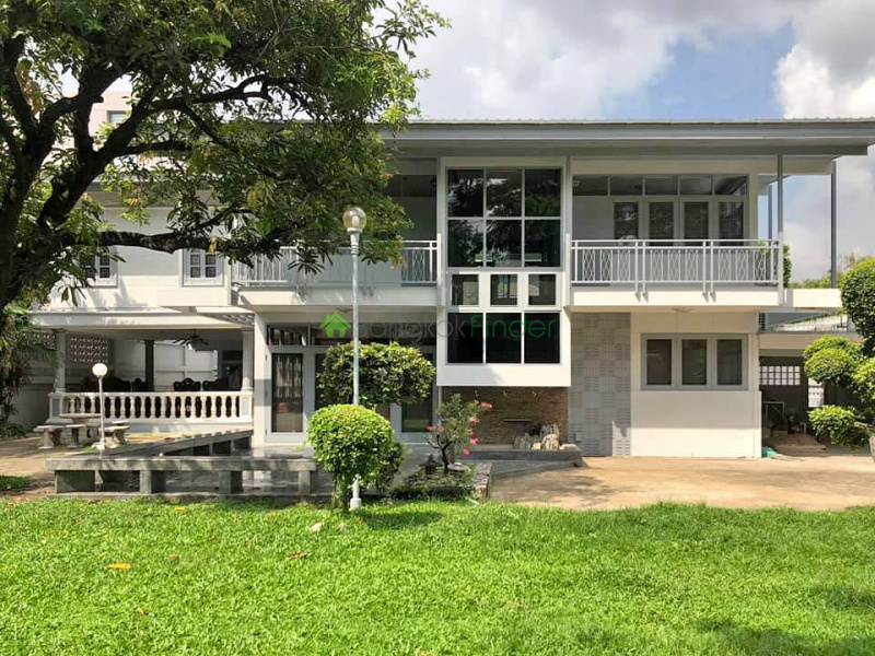 Bangchak, Bangkok, Thailand, 6 Bedrooms Bedrooms, ,5 BathroomsBathrooms,House,For Rent,6921