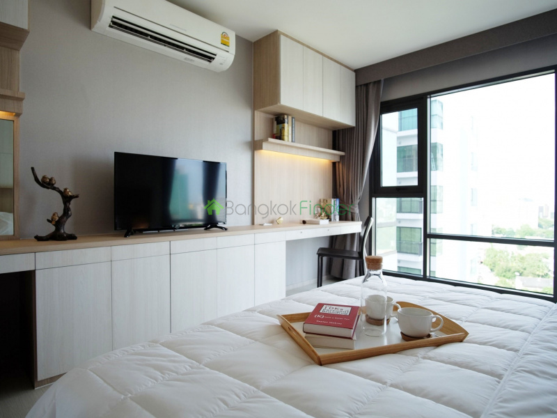 Sukhumvit 36, Bangkok, Thailand, 2 Bedrooms Bedrooms, ,2 BathroomsBathrooms,Condo,For Rent,Rhythm Sukhumvit 36-38,6940