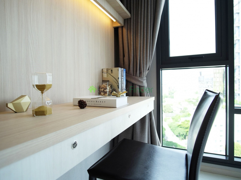 Sukhumvit 36, Bangkok, Thailand, 2 Bedrooms Bedrooms, ,2 BathroomsBathrooms,Condo,For Rent,Rhythm Sukhumvit 36-38,6940