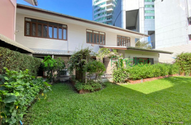 Asoke, Bangkok, Thailand, 4 Bedrooms Bedrooms, ,3 BathroomsBathrooms,House,For Rent,6948