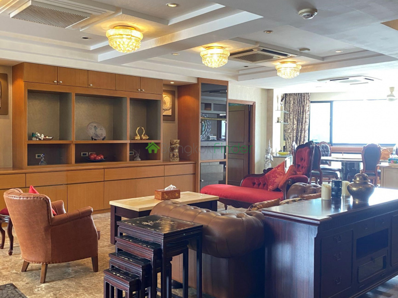 Sukhumvit 24, Bangkok, Thailand, 2 Bedrooms Bedrooms, ,2 BathroomsBathrooms,Condo,For Rent,President Park,6953