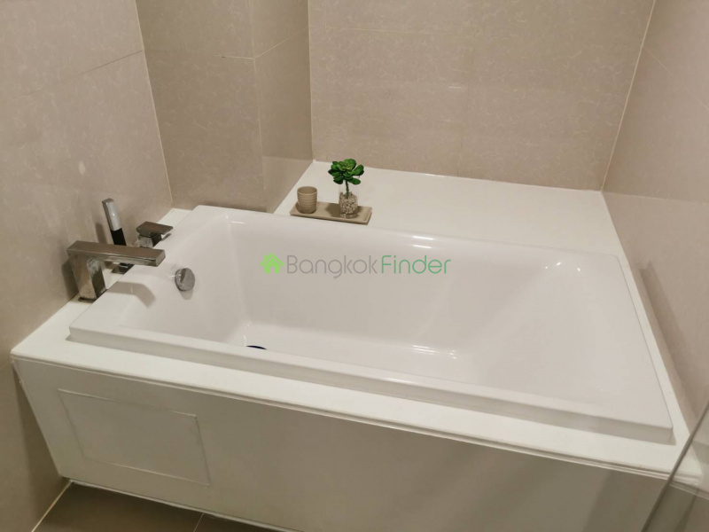 Thonglor, Bangkok, Thailand, 2 Bedrooms Bedrooms, ,2 BathroomsBathrooms,Condo,For Rent,Liv@49,6972