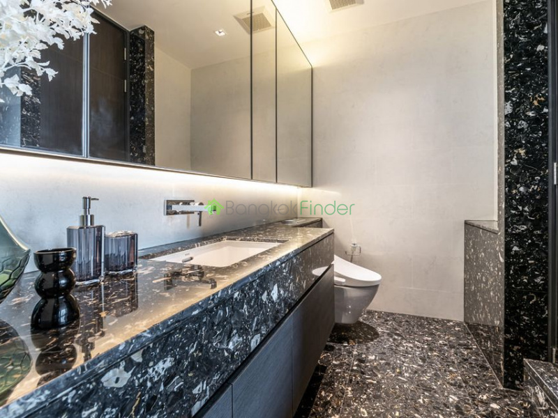 Thonglor, Bangkok, Thailand, 1 Bedroom Bedrooms, ,1 BathroomBathrooms,Condo,For Rent,Beatniq,6983