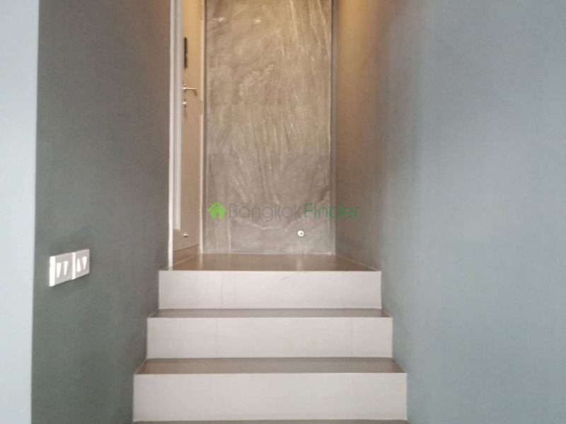 Patthanakarn, Bangkok, Thailand, 3 Bedrooms Bedrooms, ,4 BathroomsBathrooms,Town House,For Sale,6984