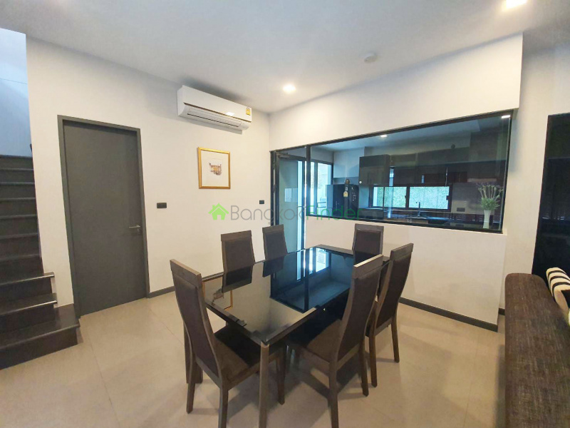 Bangna KM. 7, Bangkok, Thailand, 3 Bedrooms Bedrooms, ,4 BathroomsBathrooms,House,For Rent,6997