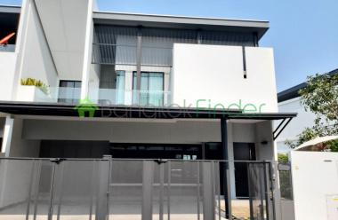 Bangna KM. 7, Bangkok, Thailand, 3 Bedrooms Bedrooms, ,4 BathroomsBathrooms,House,For Rent,6997