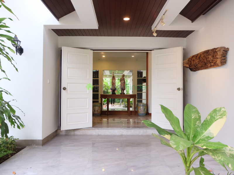 Bangna 5, Bangkok, Thailand, 4 Bedrooms Bedrooms, ,4 BathroomsBathrooms,House,For Rent,7002