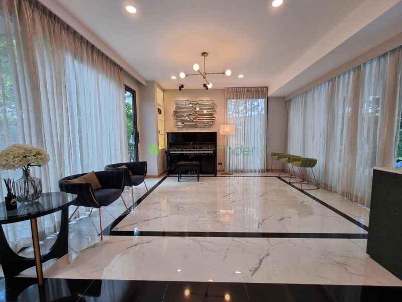 Rama 9, Bangkok, Thailand, 4 Bedrooms Bedrooms, ,5 BathroomsBathrooms,House,For Rent,7007