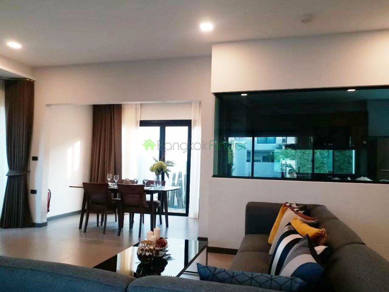 Bangna KM. 7, Bangkok, Thailand, 3 Bedrooms Bedrooms, ,4 BathroomsBathrooms,House,For Rent,7012