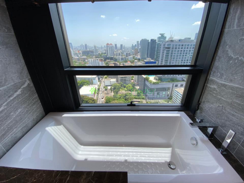 Thonglor, Bangkok, Thailand, 2 Bedrooms Bedrooms, ,2 BathroomsBathrooms,Condo,For Rent,The Esse Sukhumvit 36,7014