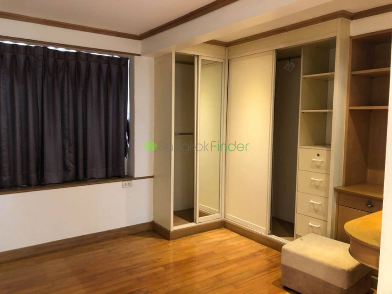 Thonglor, Bangkok, Thailand, 4 Bedrooms Bedrooms, ,4 BathroomsBathrooms,House,For Rent,7018