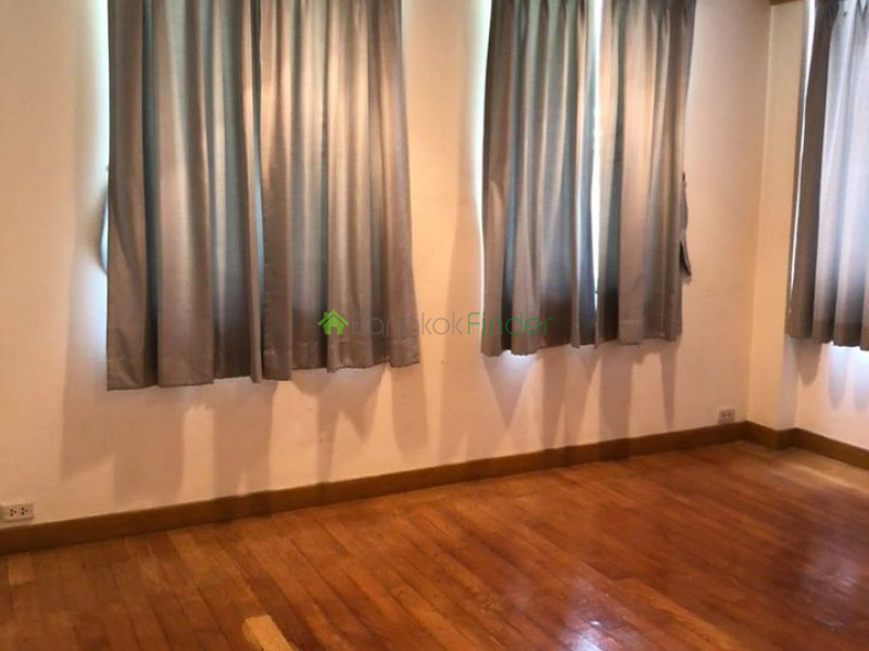 Thonglor, Bangkok, Thailand, 4 Bedrooms Bedrooms, ,4 BathroomsBathrooms,House,For Rent,7018