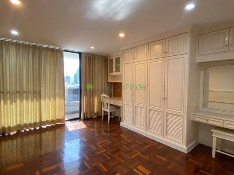 Thonglor, Bangkok, Thailand, 3 Bedrooms Bedrooms, ,4 BathroomsBathrooms,Condo,For Rent,The Habitat,7032