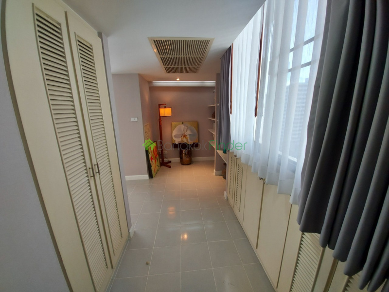 Phromphong, Bangkok, Thailand, 2 Bedrooms Bedrooms, ,2 BathroomsBathrooms,Condo,For Sale,Supalai Place,7062