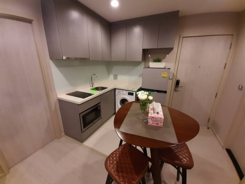 Thonglor, Bangkok, Thailand, 2 Bedrooms Bedrooms, ,2 BathroomsBathrooms,Condo,For Rent,Rhythm Sukhumvit 36-38,7063