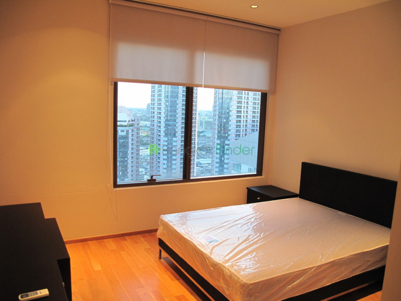 Phormphong, Bangkok, Thailand, 3 Bedrooms Bedrooms, ,3 BathroomsBathrooms,Condo,For Rent,Emporio,7068