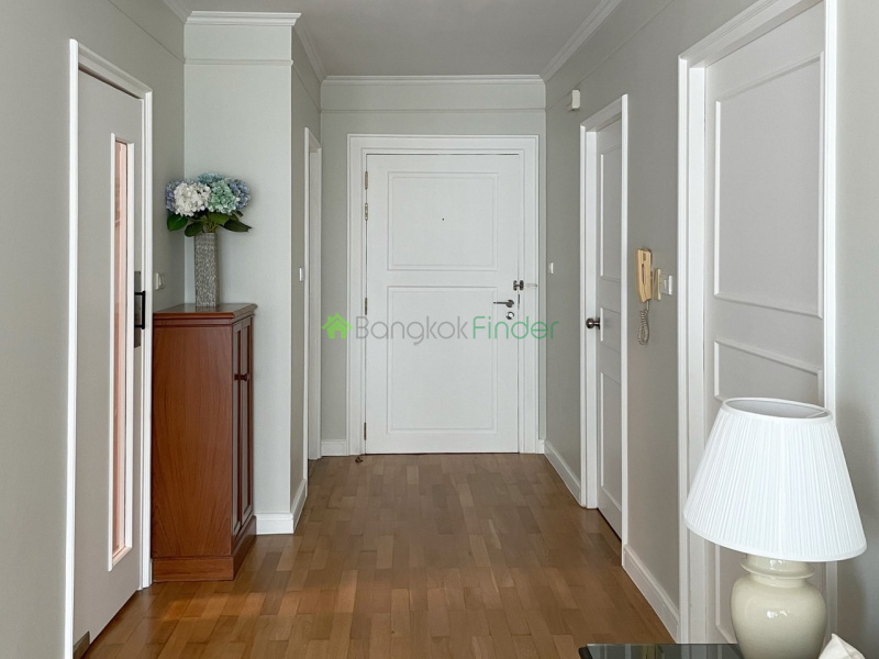 Sathorn, Bangkok, Thailand, 2 Bedrooms Bedrooms, ,2 BathroomsBathrooms,Condo,For Rent,Sathorn Garden,7069