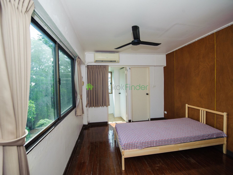 Phaholyothin, Bangkok, Thailand, 3 Bedrooms Bedrooms, ,4 BathroomsBathrooms,Town House,For Rent,7083