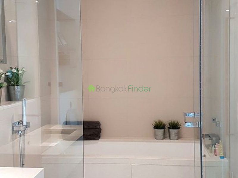 Taksin, Bangkok, Thailand, 3 Bedrooms Bedrooms, ,3 BathroomsBathrooms,Condo,For Rent,The River,7089