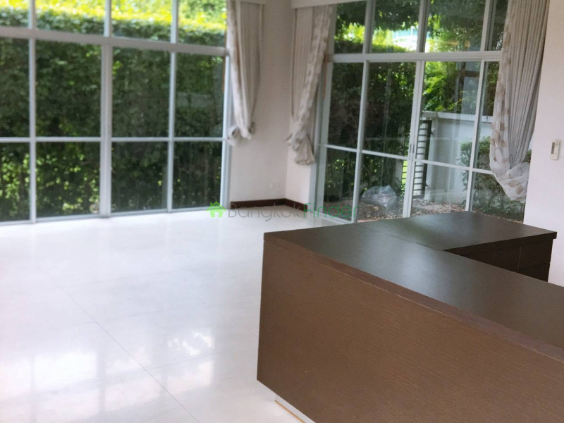 Bangna, Bangkok, Thailand, 3 Bedrooms Bedrooms, ,5 BathroomsBathrooms,House,For Rent,7093