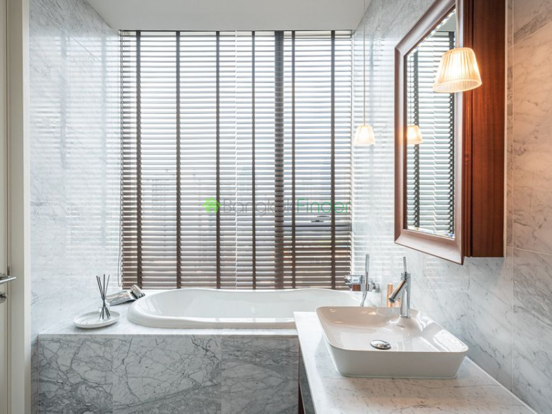 Thonglor, Bangkok, Thailand, 2 Bedrooms Bedrooms, ,2 BathroomsBathrooms,Condo,For Rent,Khun by Yoo,7110